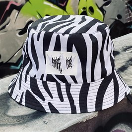 {{productViewItem.photos[photoViewList.activeNavIndex].Alt || productViewItem.photos[photoViewList.activeNavIndex].Description || 'Панама BF WorldWide - Zebra Logo 1'}}