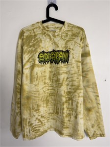 {{productViewItem.photos[photoViewList.activeNavIndex].Alt || productViewItem.photos[photoViewList.activeNavIndex].Description || 'Лонгслив  BF WorldWide - Graffiti Safari Green'}}