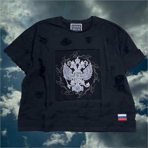 {{productViewItem.photos[photoViewList.activeNavIndex].Alt || productViewItem.photos[photoViewList.activeNavIndex].Description || 'Оверсайз футболка  BF WorldWide - Eternal Russia'}}